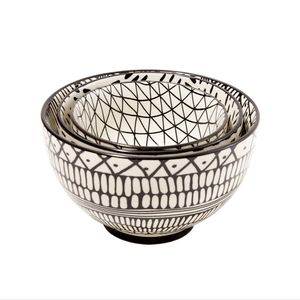 Black & white bowl set